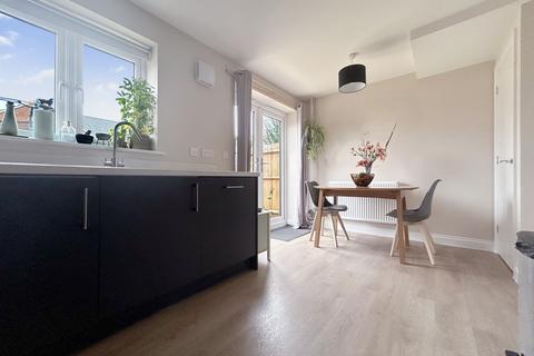 undefined, Smithy Close, Blunsdon, Swindon, SN26