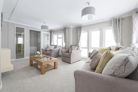 2 bedroom park home for sale, Warren Park, Portsmouth Road, Thursley GU8