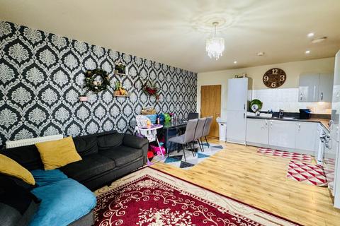 2 bedroom flat for sale, Rudderstock House, Havelock Road, Southall, UB2