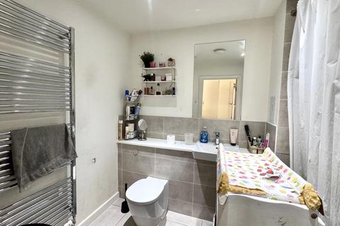 2 bedroom flat for sale, Rudderstock House, Havelock Road, Southall, UB2