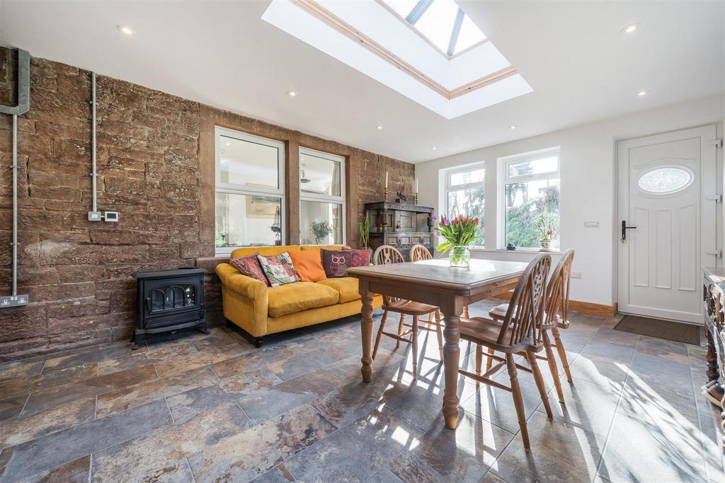 Dining room (extension)