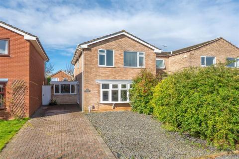 3 bedroom detached house for sale, Rushbrook Road, Stratford-Upon-Avon CV37