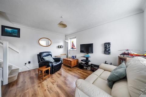 undefined, Buller Close, Crowborough