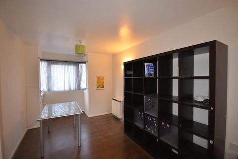 3 bedroom flat to rent, Pargraves Court , Wembley, Middlesex, HA9 8PG