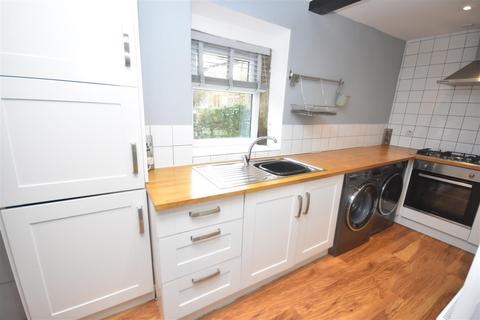 1 bedroom cottage for sale, New House Lane, Bradford BD13