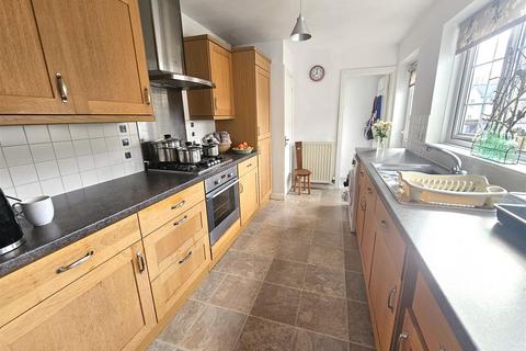 2 bedroom cottage for sale, Ford Street, Tavistock, Devon