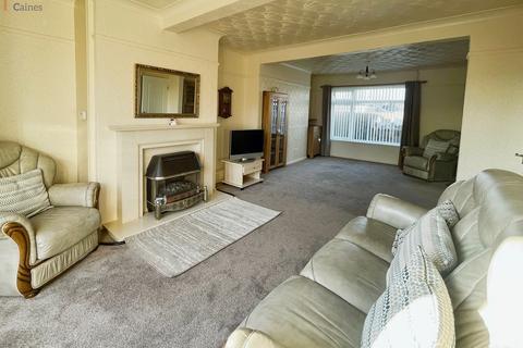 3 bedroom semi-detached house for sale, Heol-y-mynydd, Sarn, Bridgend County. CF32 9UH