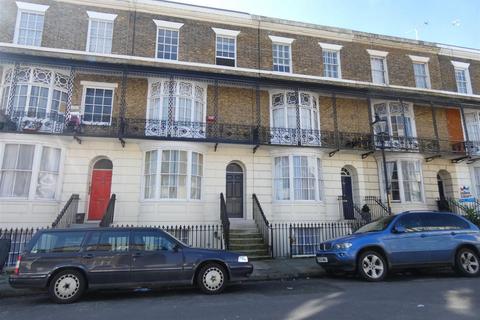 2 bedroom apartment for sale, Augusta Road, Ramsgate, CT11