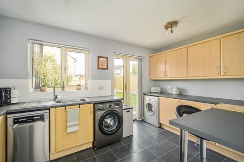 2 bedroom semi-detached house for sale, Royd Moor Road, BD4