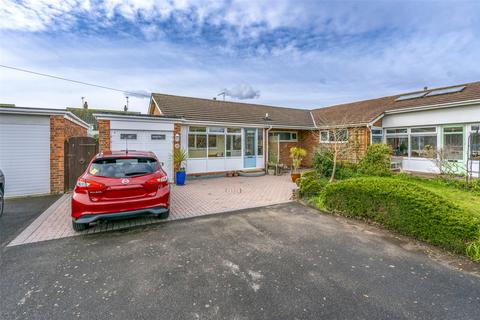 2 bedroom bungalow for sale, The Grove, Ferring, Worthing, West Sussex, BN12