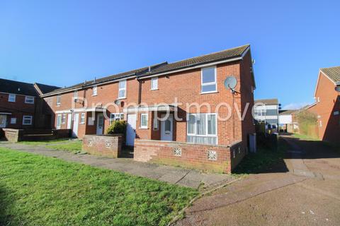 3 bedroom end of terrace house for sale, Wedgewood Road Luton LU4 0RG