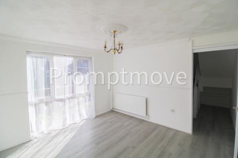 3 bedroom end of terrace house for sale, Wedgewood Road Luton LU4 0RG