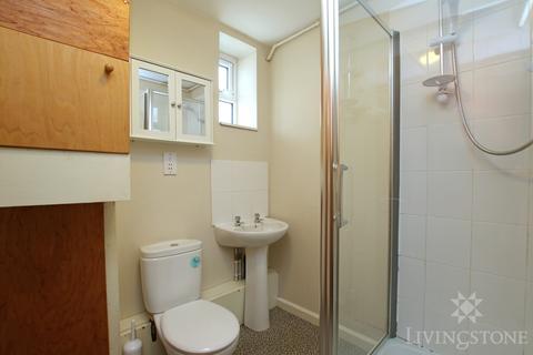 5 bedroom apartment to rent, London Road (5), Leicester LE2