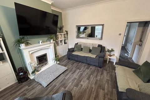 2 bedroom terraced house for sale, Whitegate Lane, Oldham OL9