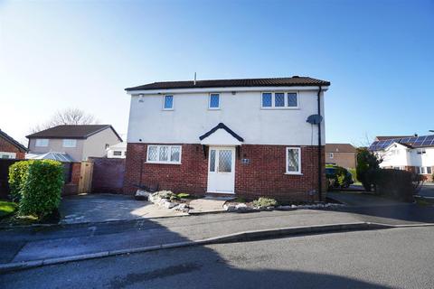 3 bedroom detached house for sale, Lower Makinson Fold, Horwich, Bolton