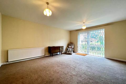 3 bedroom terraced house to rent, Richmond Street, Plaistow, E13