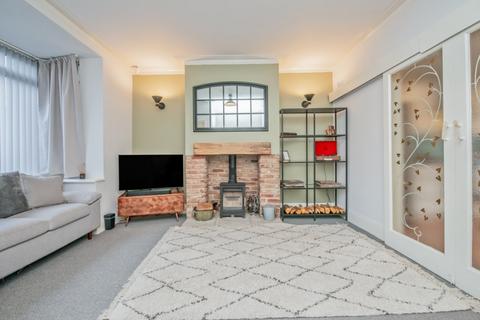 2 bedroom semi-detached house for sale, Thornhill Drive, Wrose, Shipley, BD18