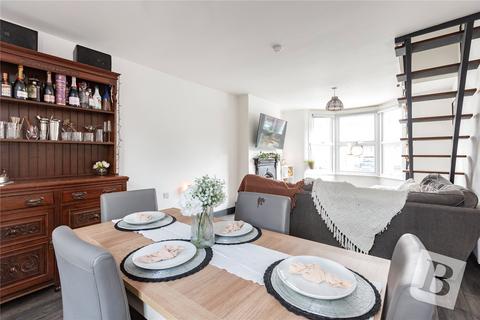 51 Cloverly Road, Ongar, CM5 9BX