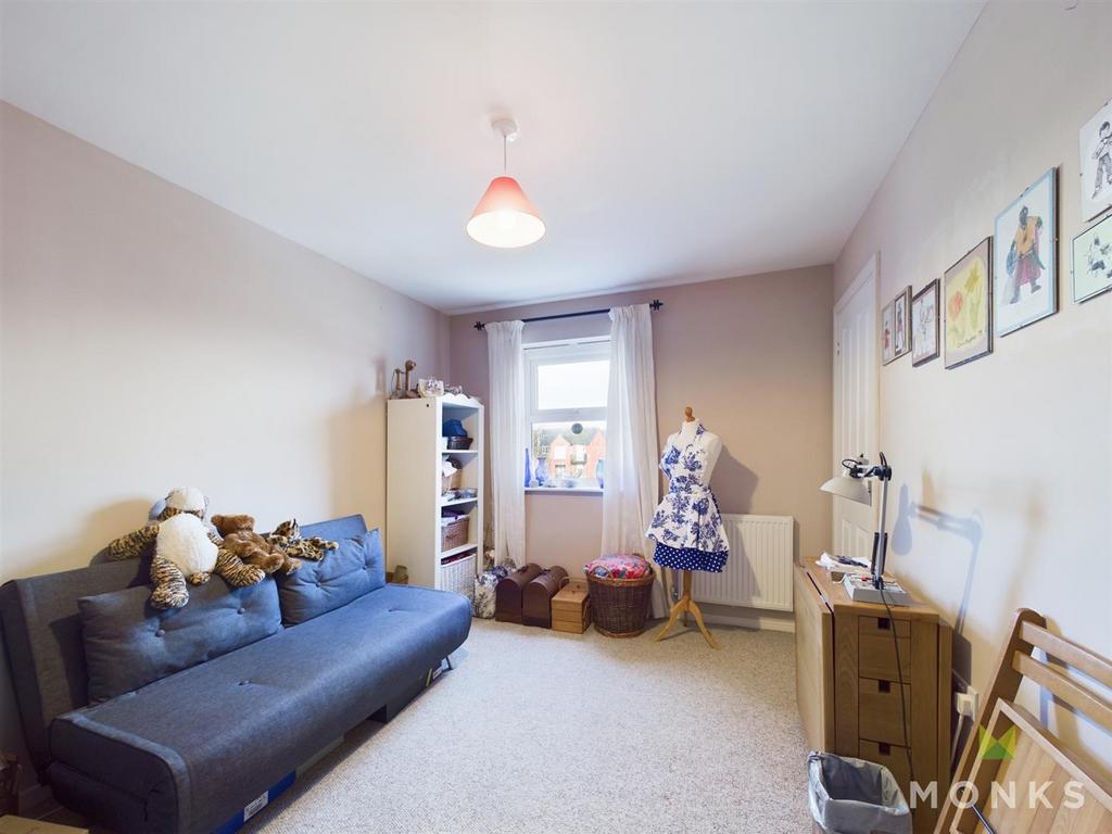 CAM01348 G0-PR0591-STILL021.jpg