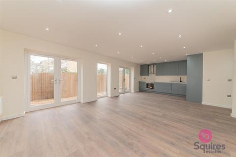 2 bedroom flat to rent, Flat 2 Rama Court, 114a Station Road, London N1 1QE