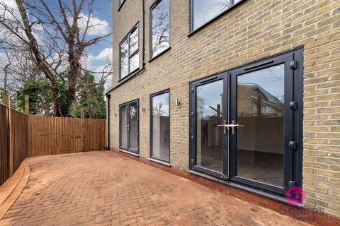 2 bedroom flat to rent, Flat 2 Rama Court, 114a Station Road, London N1 1QE