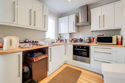 1 bedroom flat for sale, Rayners Lane, Rayners Lane, Harrow, HA2