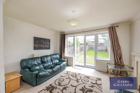 undefined, Arklay Close, Uxbridge, UB8