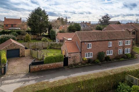 3 bedroom barn conversion for sale, North Lane, Wheldrake, York, YO19 6BL