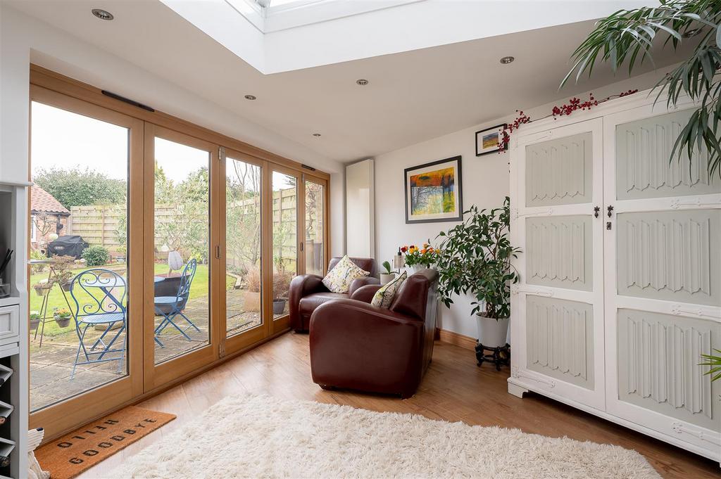 Garden room