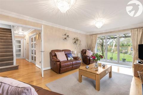 27 Hotham Close, Swanley, BR8 7UX