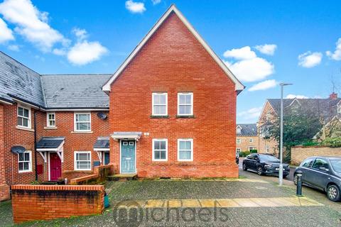 3 bedroom maisonette to rent, Rouse Way, Colchester, CO1 2TT