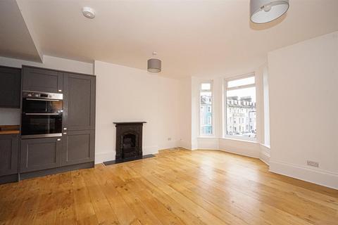 3 bedroom maisonette for sale, Earl Street, Hastings