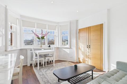 2 bedroom flat for sale, Old Steine, Brighton