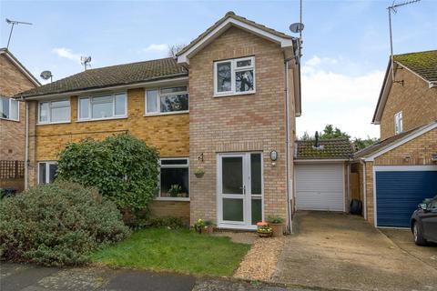 18 Fox Covert, Lightwater, GU18 5TU