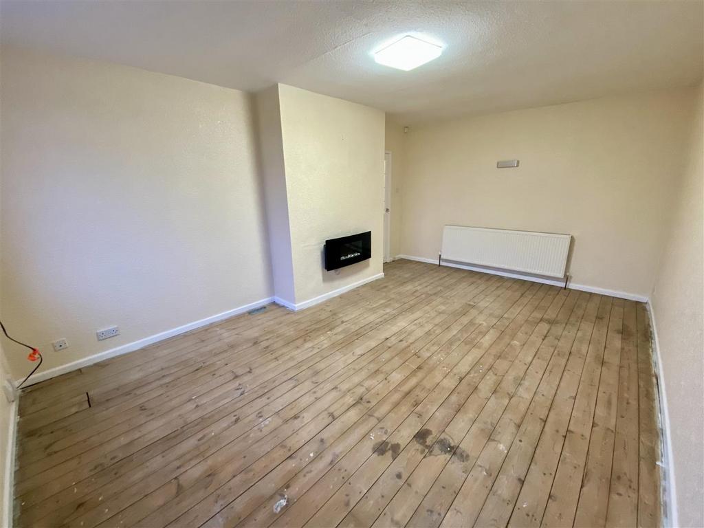 Bramleys Estate Agents - Almondroyd - Heckmondwike