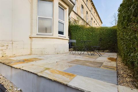 1 bedroom apartment for sale, Whitehall, Stroud, Gloucestershire, GL5