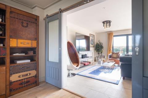 undefined, The Shearings, Sutton Benger, Chippenham, Wiltshire, SN15