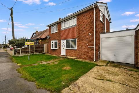 3 bedroom detached house for sale, Whernside Avenue, Canvey Island SS8