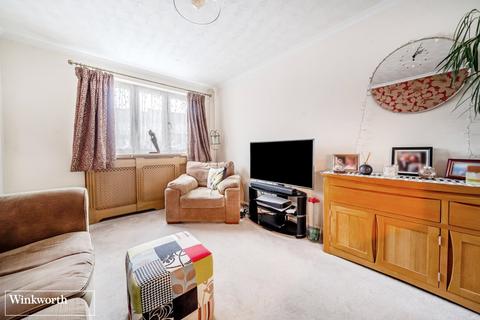 2 bedroom end of terrace house for sale, Chantry Mews, Basingstoke, Hampshire, RG22