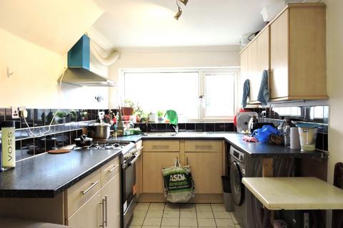 12 Nelson Road, London, N9 0RJ