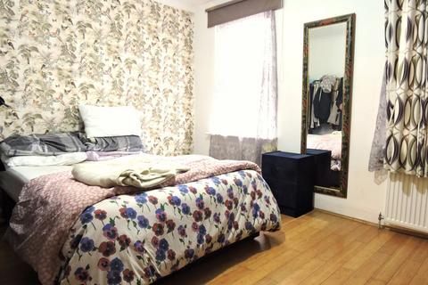 12 Nelson Road, London, N9 0RJ