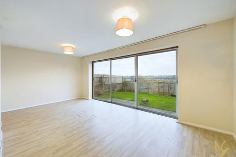 19 Beaconhill Drive, Worcester, WR2 6DR