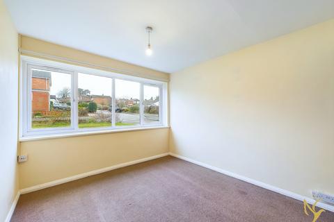 19 Beaconhill Drive, Worcester, WR2 6DR