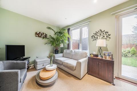 5 bedroom terraced house for sale, Camborne Road, Edgware