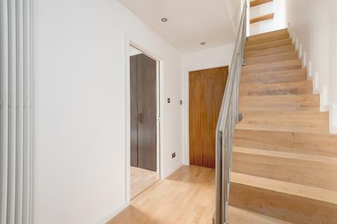 1 bedroom duplex for sale, Gardner's Crescent, Edinburgh EH3