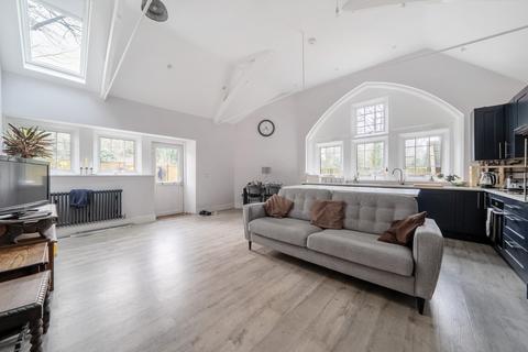 undefined, Filmer Grove, Surrey GU7
