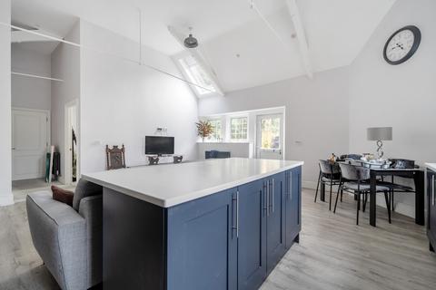 undefined, Filmer Grove, Surrey GU7