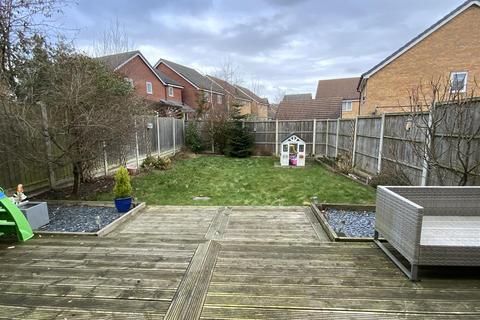 3 Blake Close, Towcester, NN12 6JN