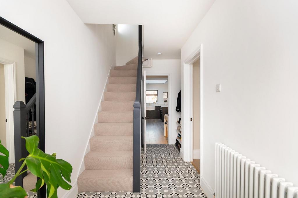 7 L5 RBD - Hallway A.jpg