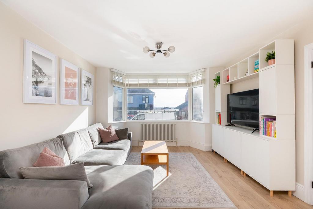 7 L5 RBD - Living Room D.jpg